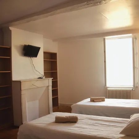 בית נופש La Maison D'ailleurs *