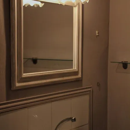 Semesterbostad La Maison D'ailleurs