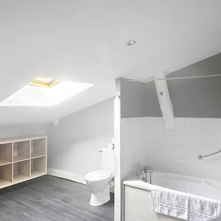 Дом отдыха House 14 People Кондом