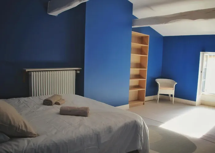 La Maison D'ailleurs Ferienhaus