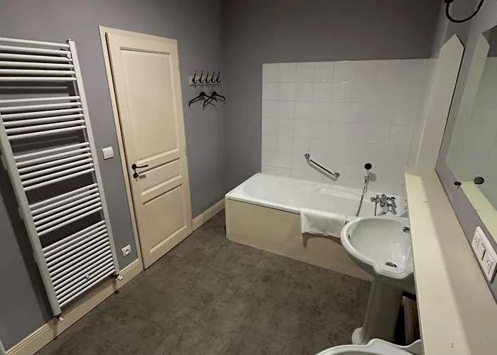 La Maison D'ailleurs Condom